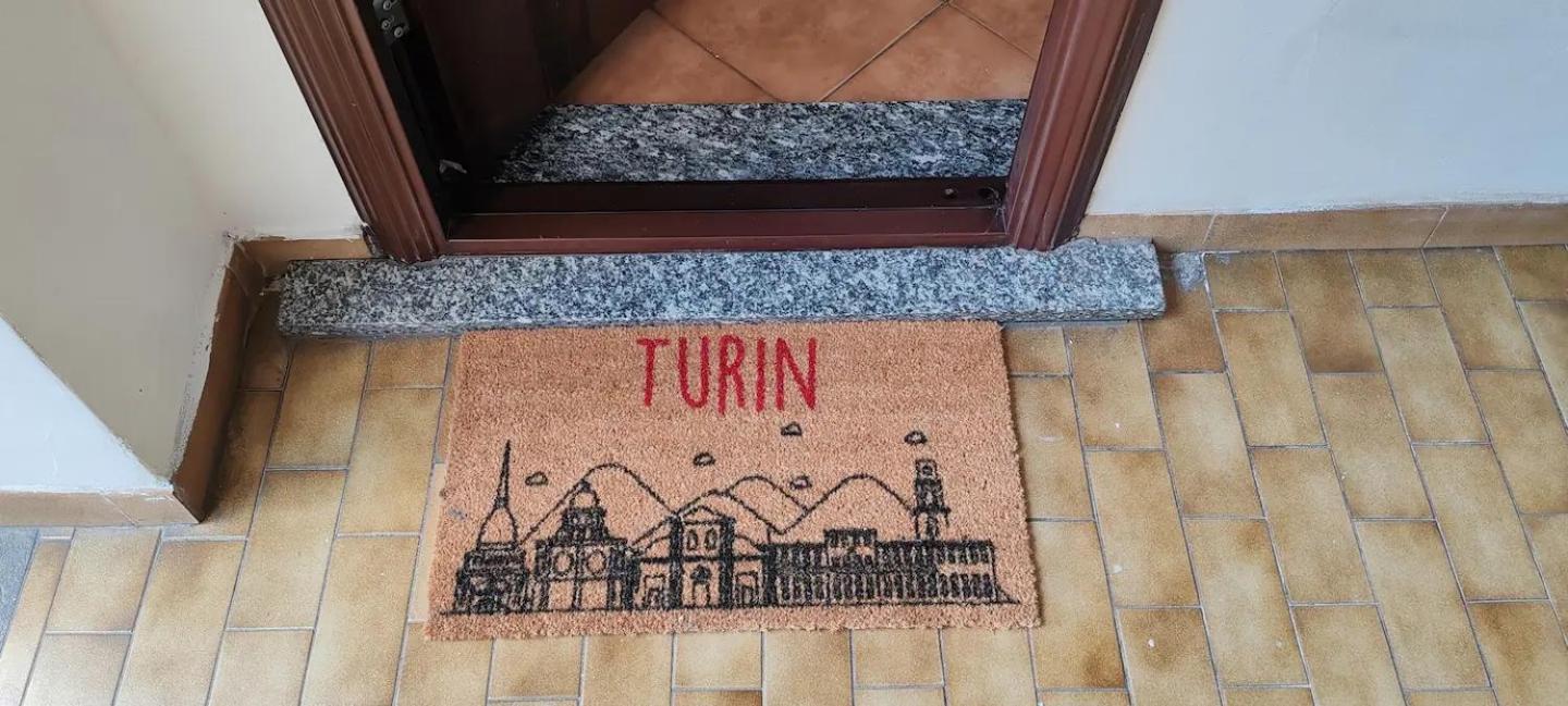 La Tua Casa A Torino - Metro Bernini Apartment ภายนอก รูปภาพ